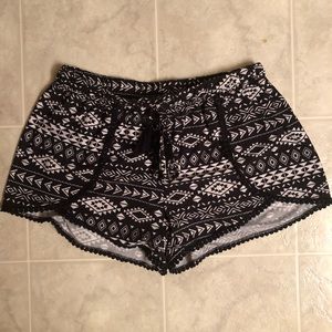 2/12$ Black and white Tribal Shorts